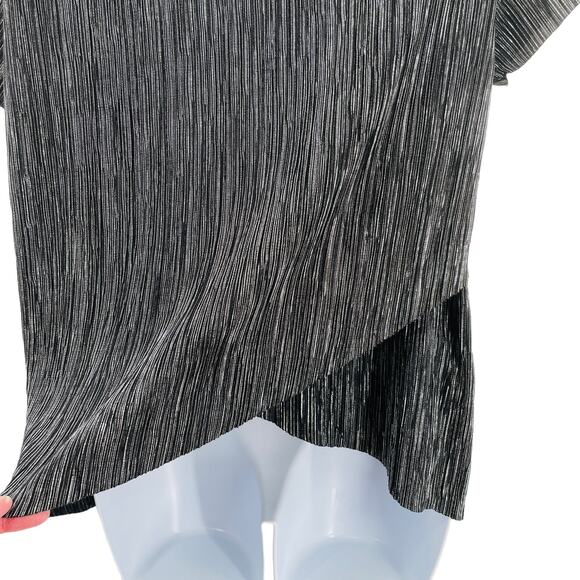 Jennifer Lopez Black Silver Metallic Shiny Short Sleeve Top Blouse Women Sz M - Picture 4 of 12